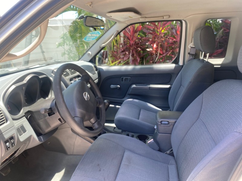 2002 Nissan Frontier 2WD XE XCAB 5 SPD AC 4 CYL in ,