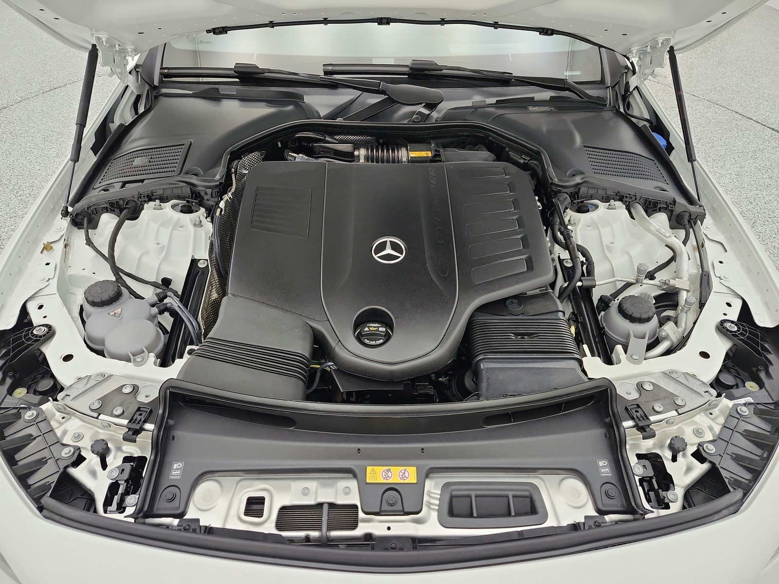 Certified Used 2024 Polar White Mercedes-Benz CLE 450 4MATIC® Coupe image 18