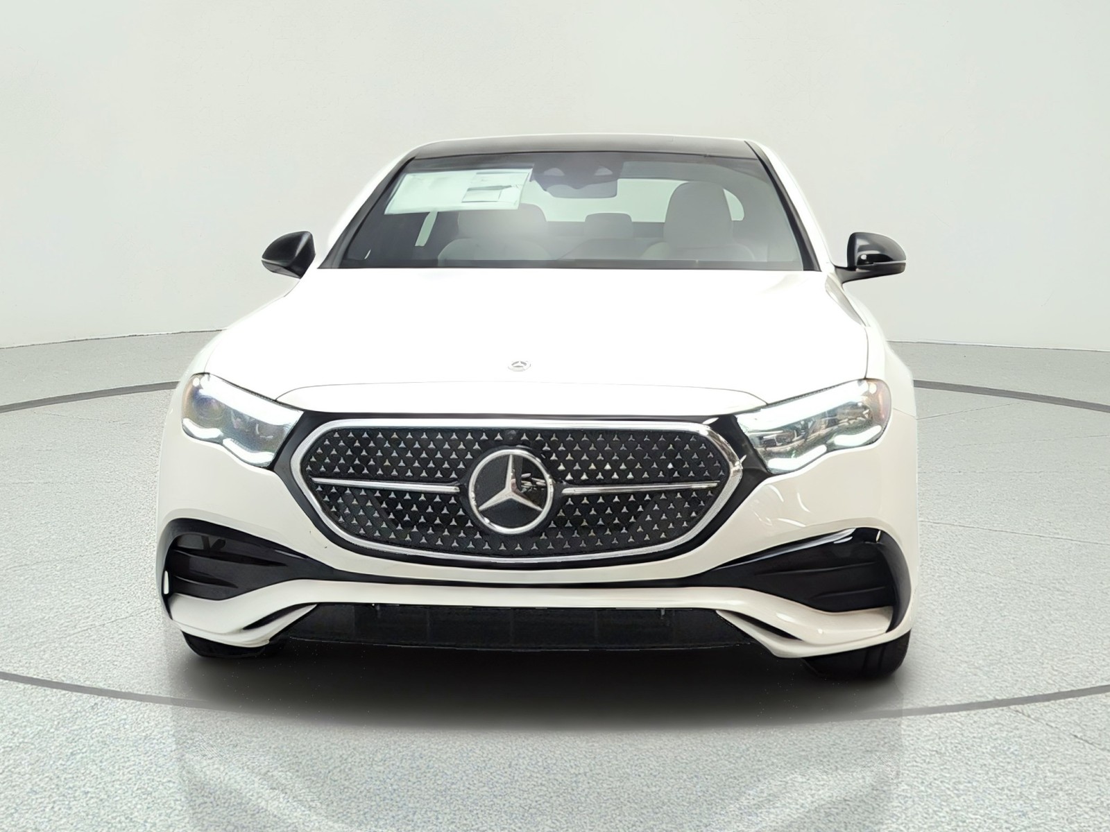 New 2027 Polar White Mercedes-Benz E 450 4MATIC® Sedan image 2