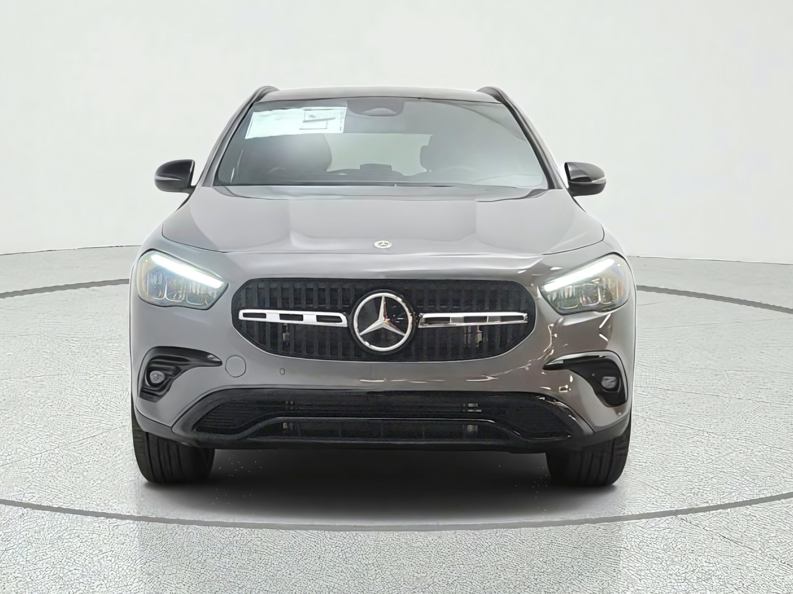 New 2026 Mountain Grey Metallic Mercedes-Benz GLA 250 SUV image 2