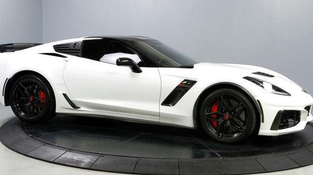 2015 Chevrolet Corvette Z06 2LZ 11