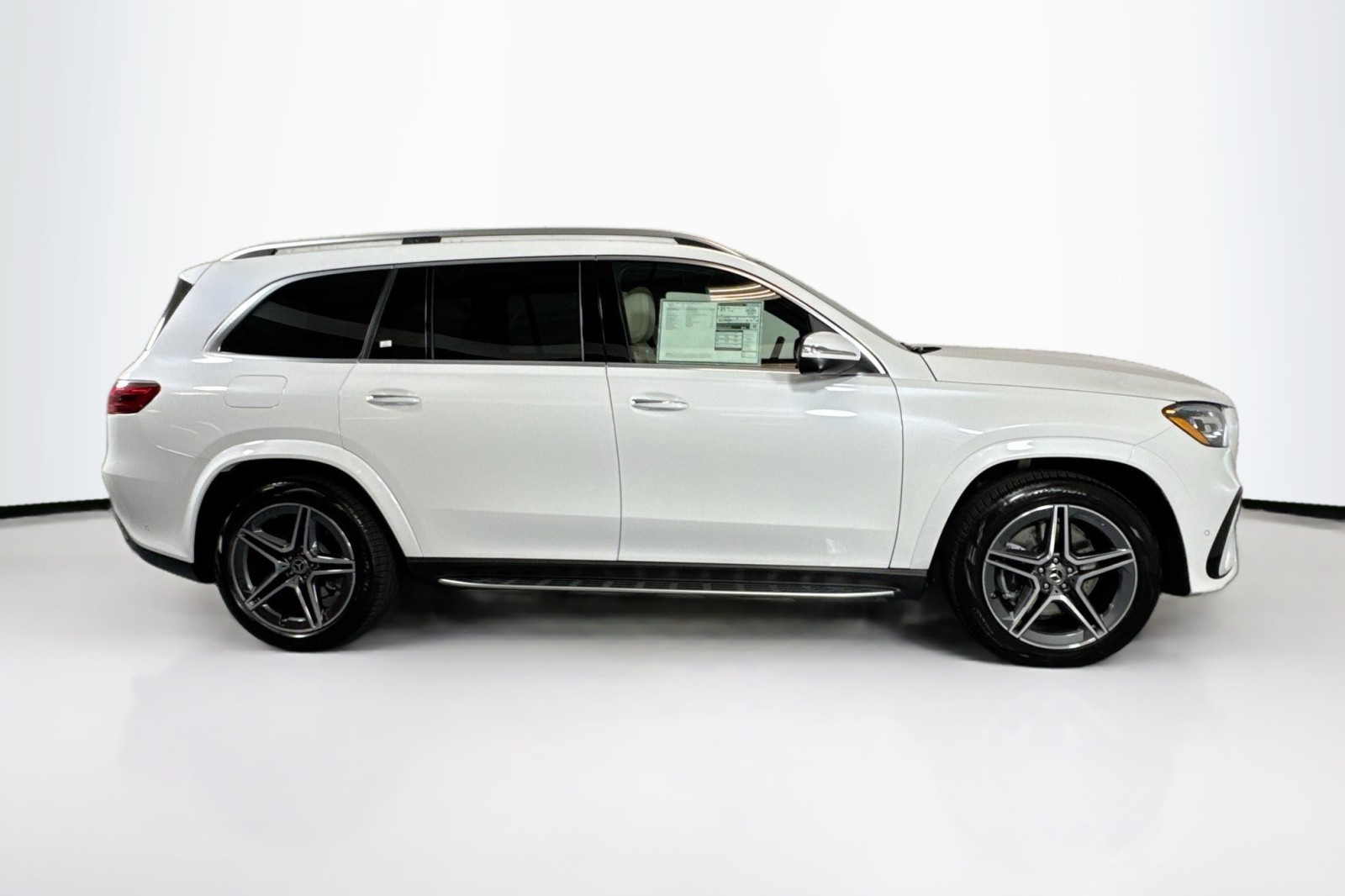New 2026 MANUFAKTUR Moonlight White Metallic Mercedes-Benz GLS 450 4MATIC® SUV image 4