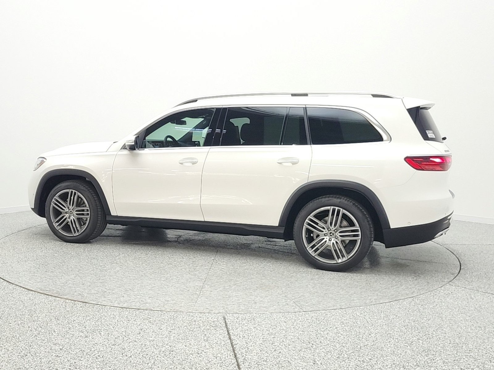 New 2026 Polar White Mercedes-Benz GLS 450 4MATIC® SUV image 8