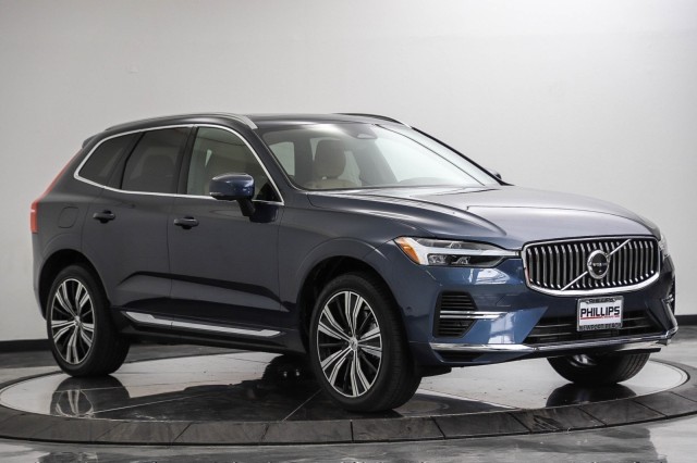 2022 Volvo XC60 Recharge Plug-In Hybrid Inscription 7