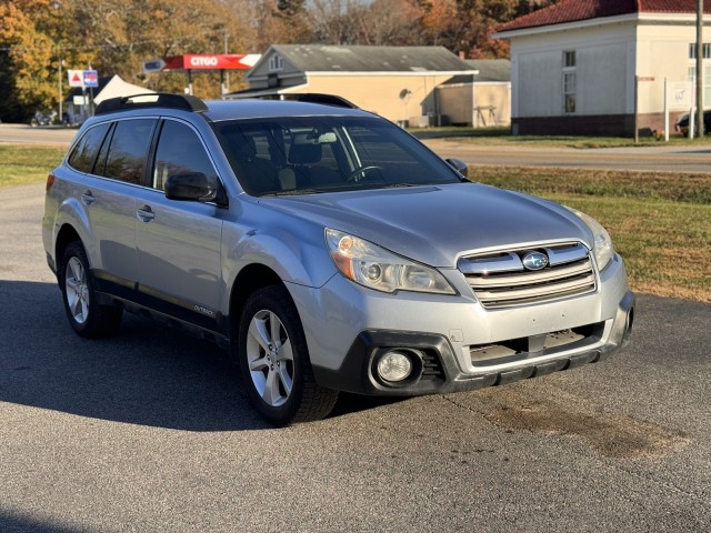 2014 Subaru Outback 2.5i   AWD in , 