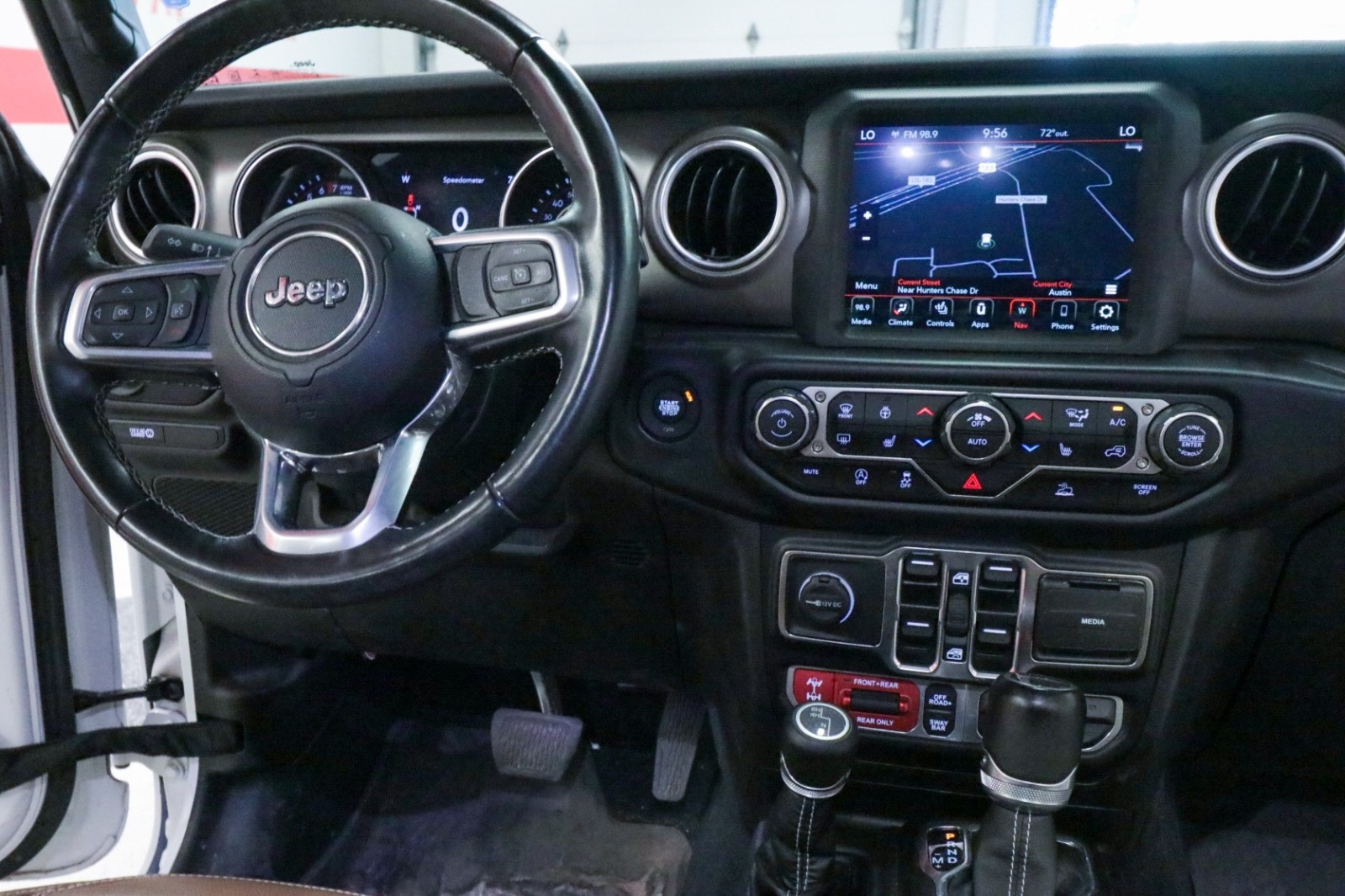 Used Car 2022 Jeep Gladiator  Rubicon For Sale Under $40,000 In Austin, Texas