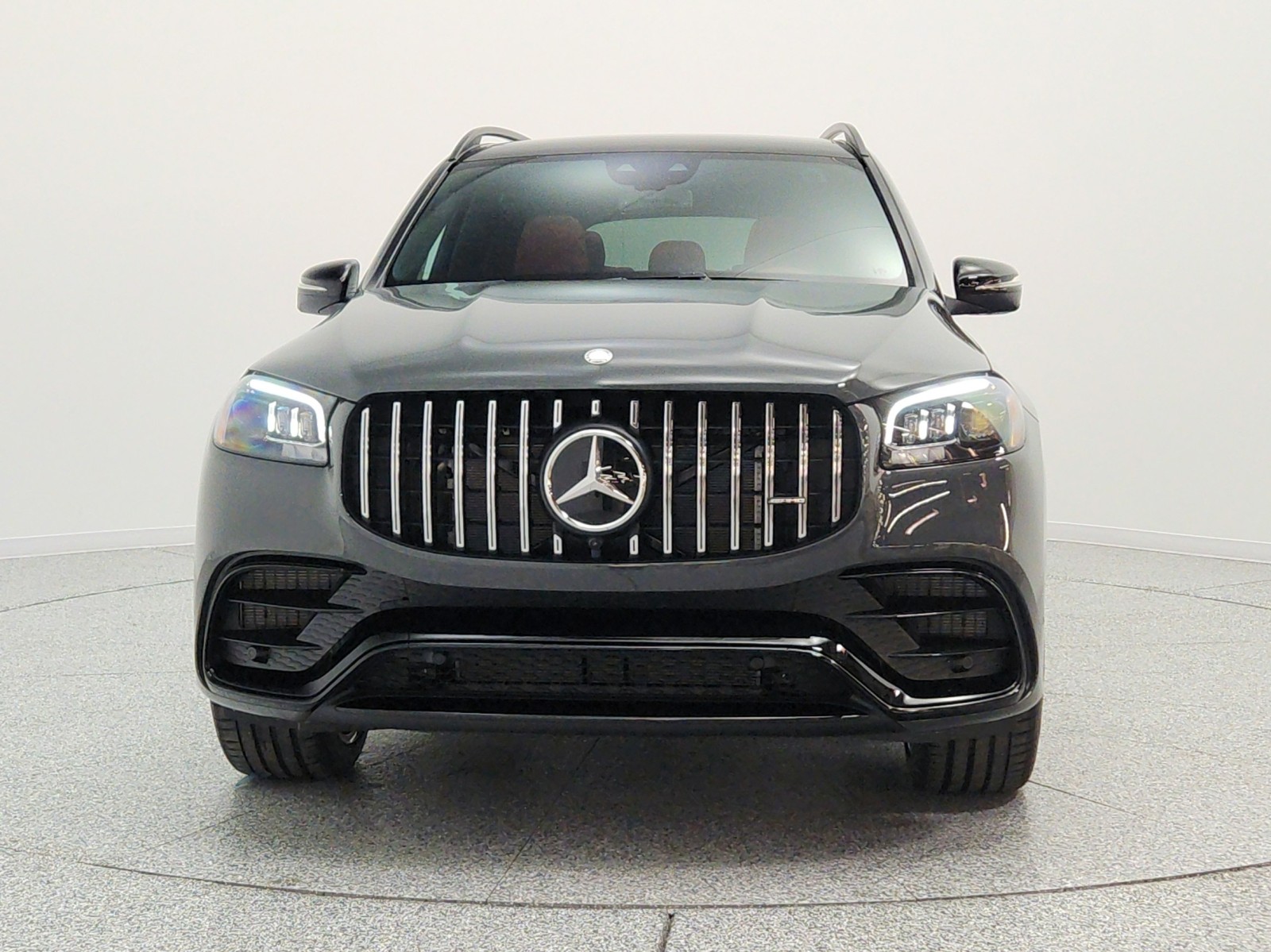 New 2026 MANUFAKTUR Signature Silicon Grey Mercedes-Benz AMG® GLS 63 4MATIC+ SUV image 2