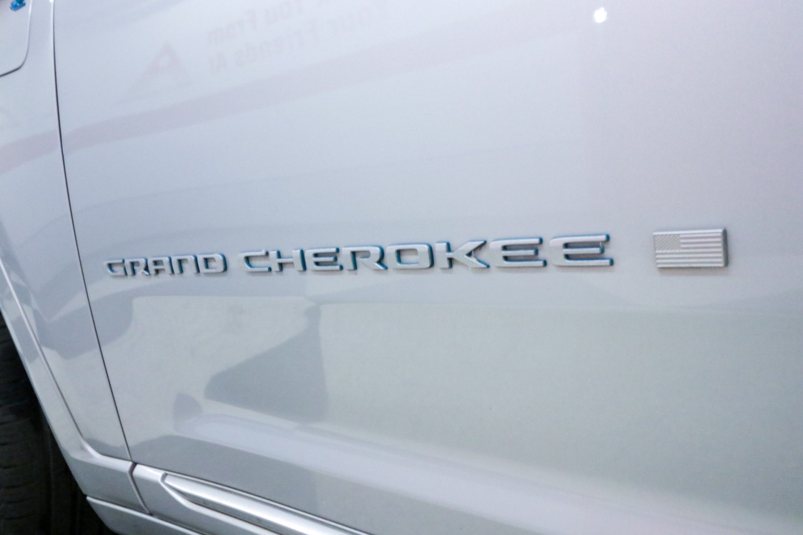 Used Car 2022 Jeep Grand Cherokee 4xe  Summit For Sale Under $40,000 In Austin, Texas