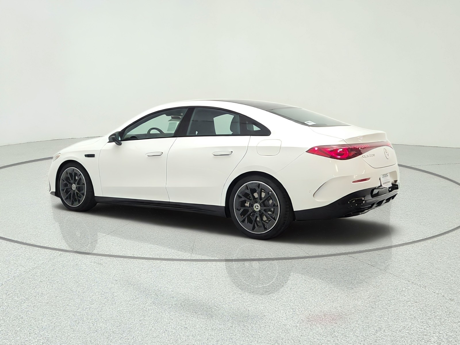 New 2027 Polar White Mercedes-Benz CLA 220 Hybrid FWD image 7
