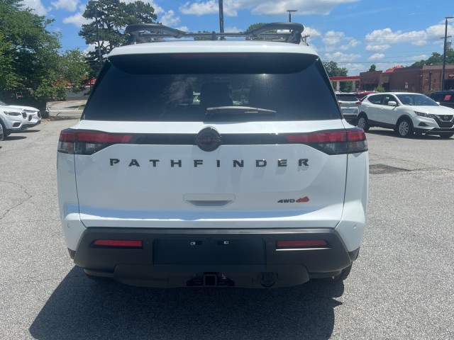 NissanPathfinder10