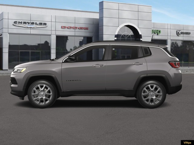 2024 Jeep Compass Latitude Lux 3