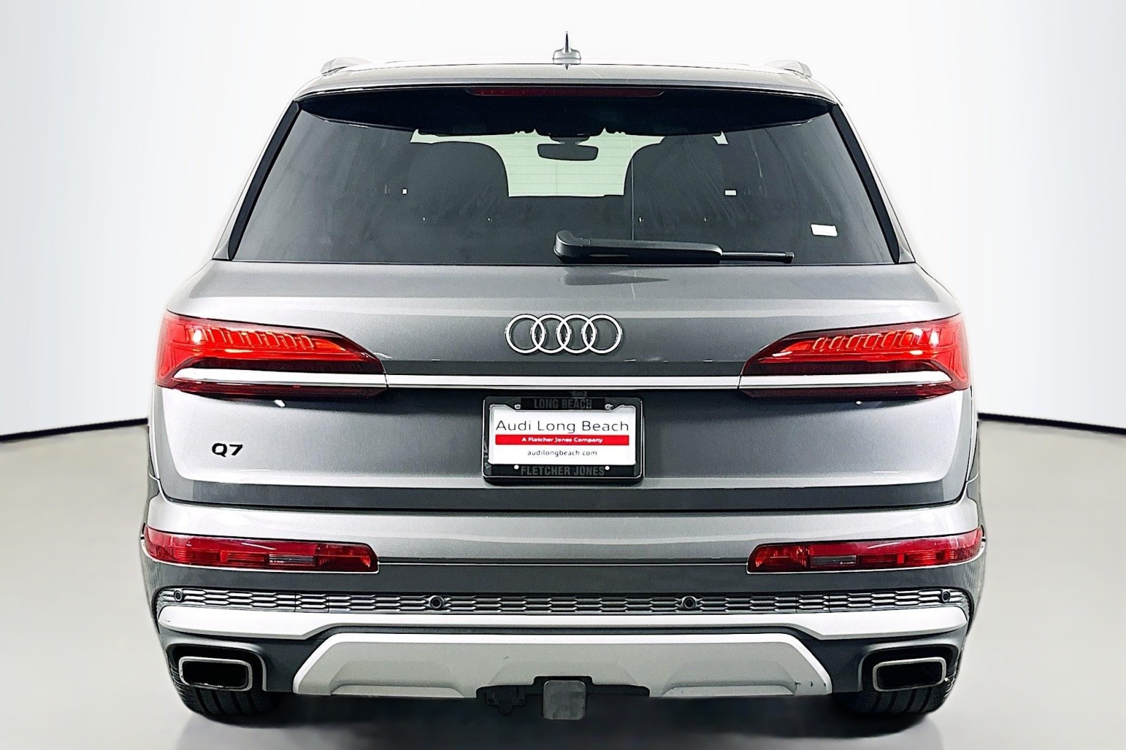 Used 2025 Samurai Gray Metallic Audi Premium image 3