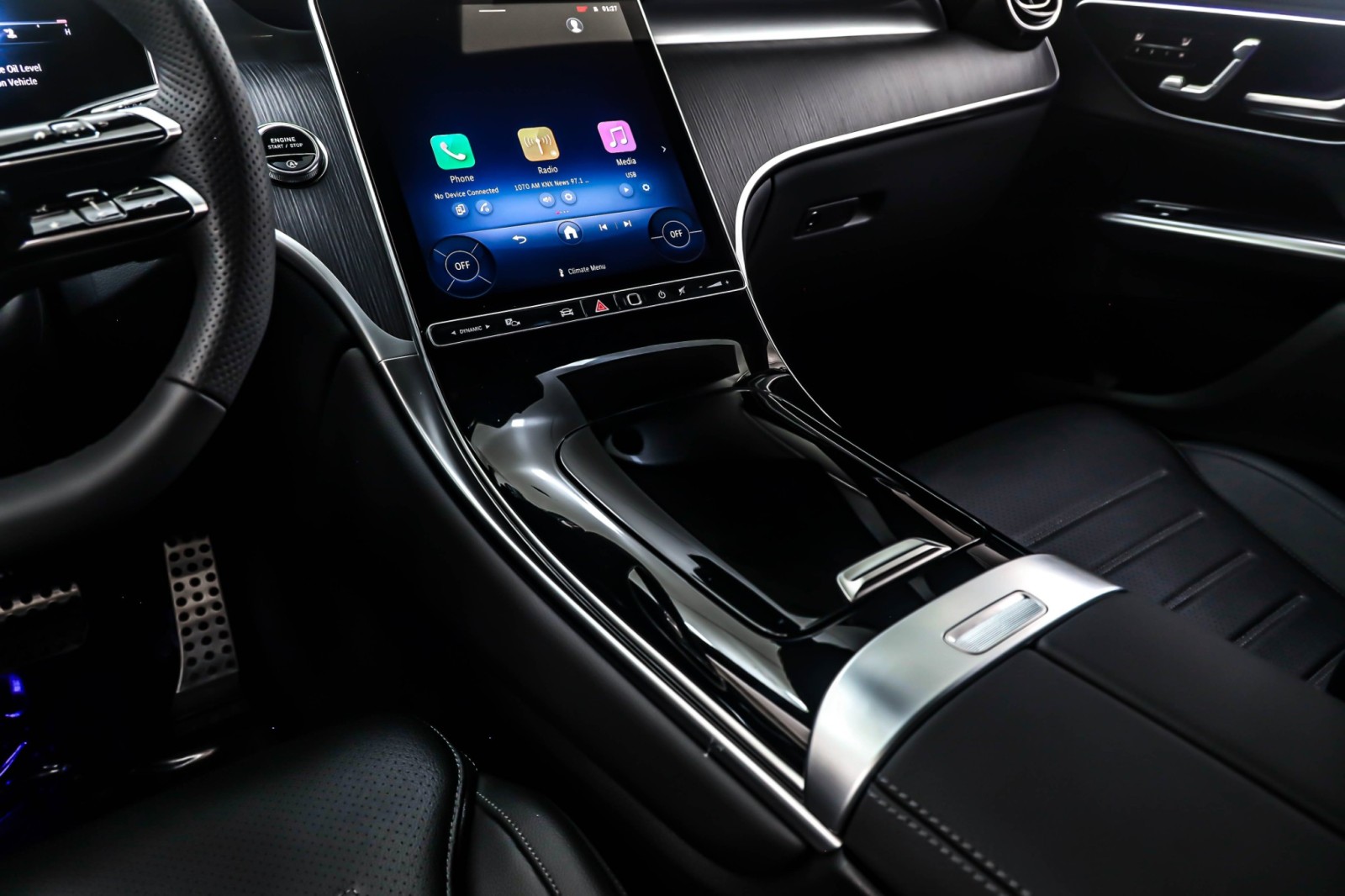 New 2026 Cirrus Silver Metallic Mercedes-Benz GLC 300 image 6