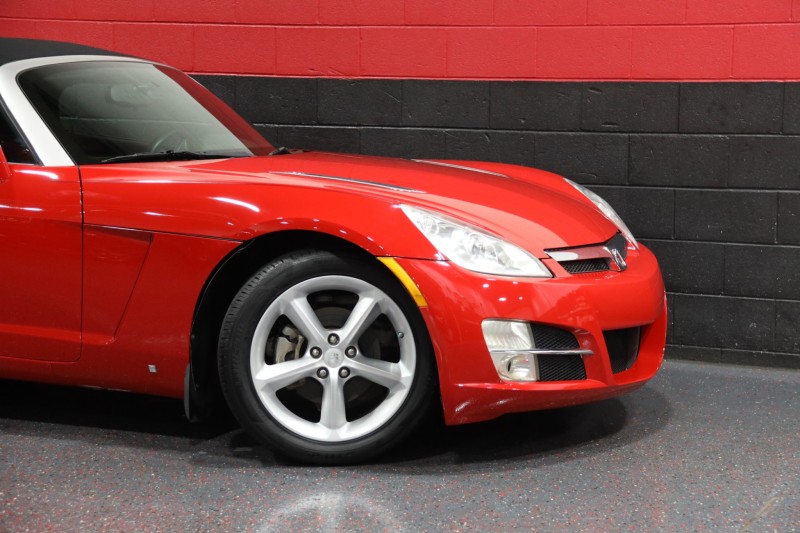 2009 Saturn Sky 2dr Convertible in , 