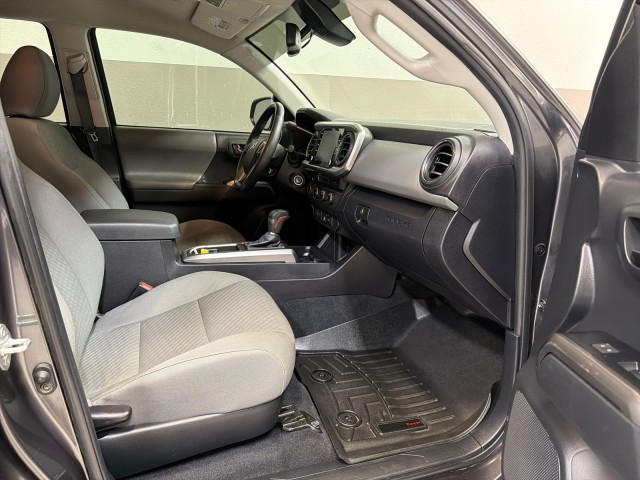 2022 Toyota Tacoma 4WD SR5 4WD V6 in , 