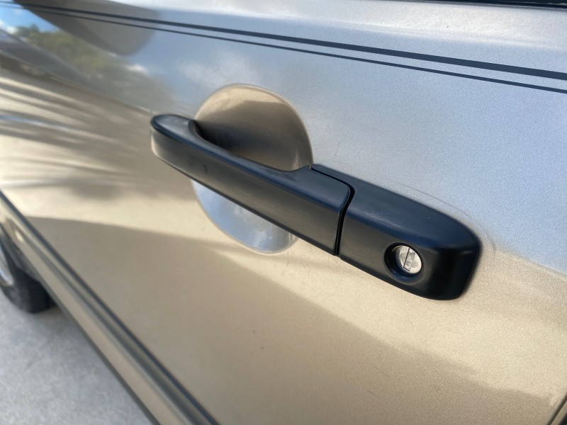 2005 Honda CR-V LX LOW MILES 52,177 SUV in , 