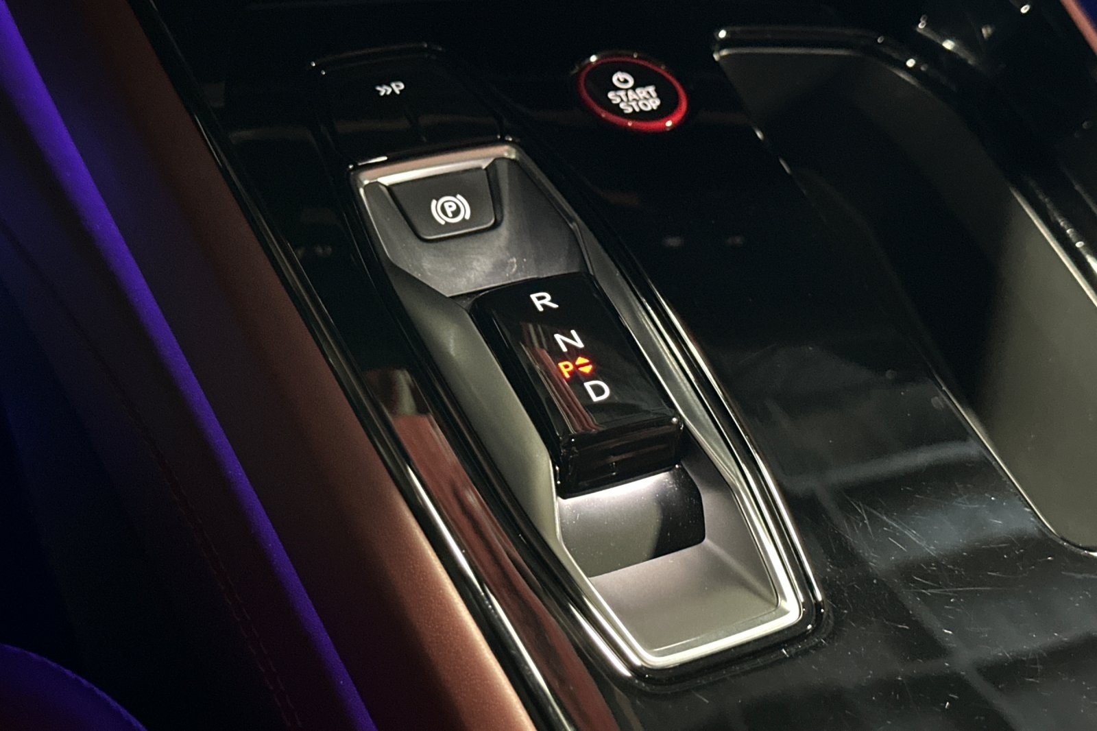 Certified Used 2024 Mythos Black Metallic Audi quattro image 20