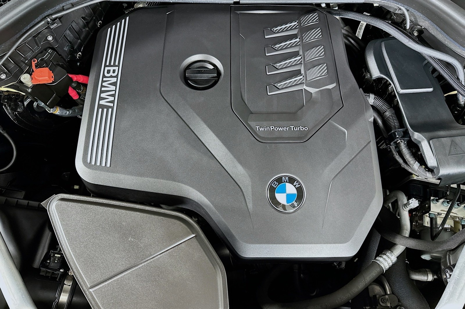 Used 2024 Jet Black BMW sDrive30i image 13