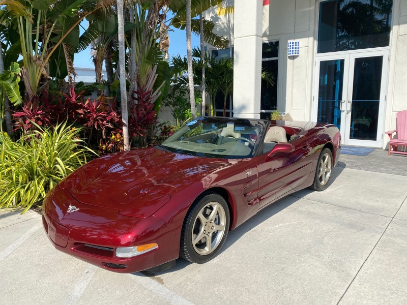 2003 Chevrolet Corvette 50TH CONVERTIBLE LOW MILES 6,742 in , 