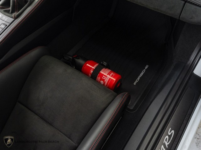 Porsche 718 Cayman