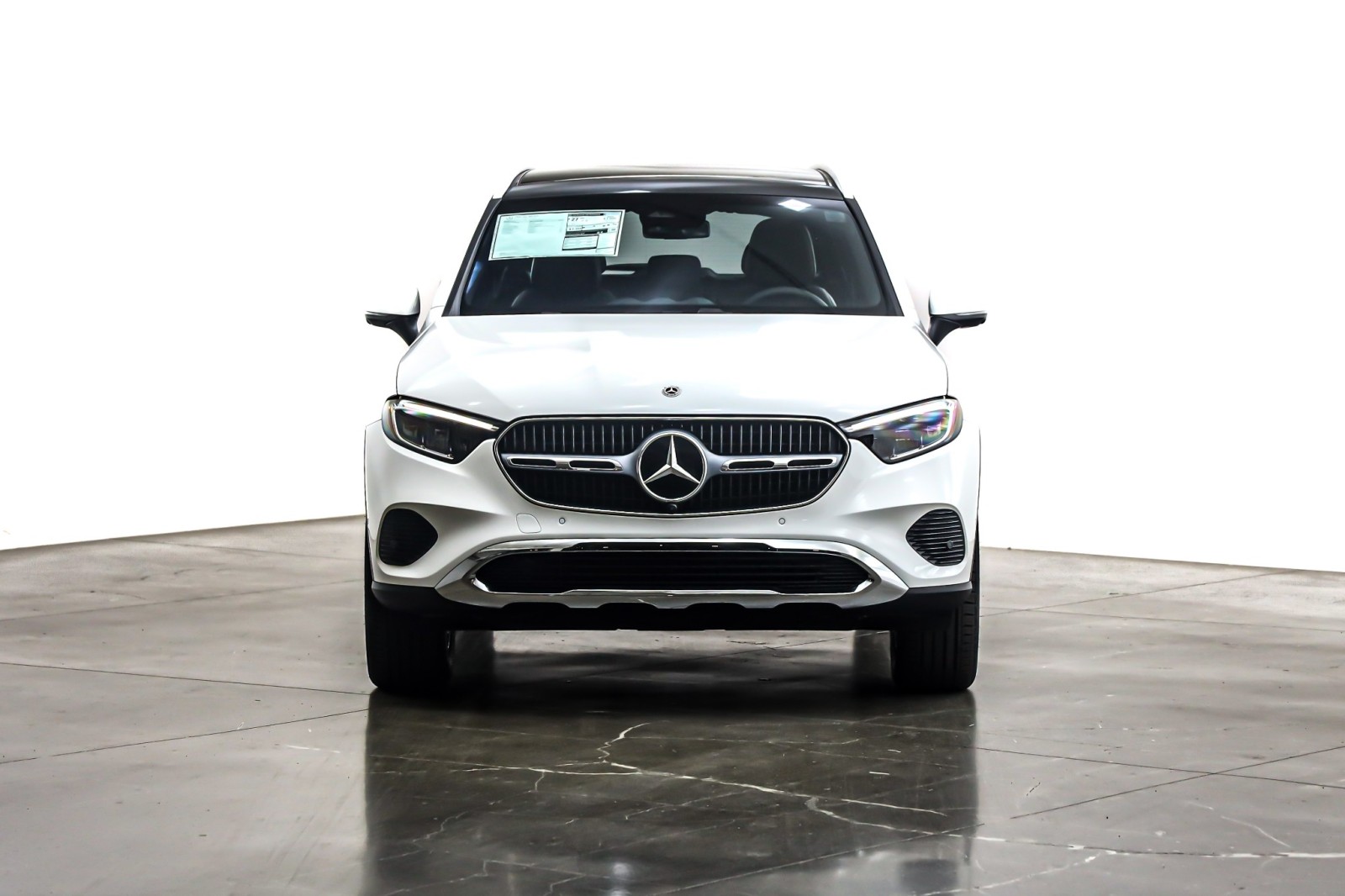 New 2026 Polar White Mercedes-Benz GLC 300 SUV image 2