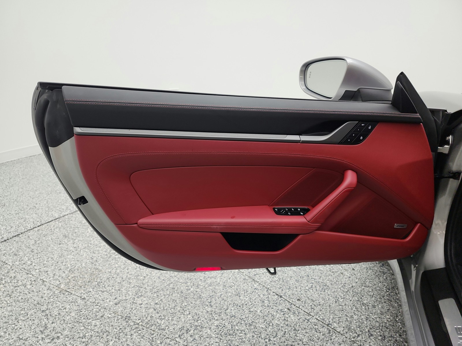 Used 2022 GT Silver Metallic Porsche Carrera Cabriolet image 13