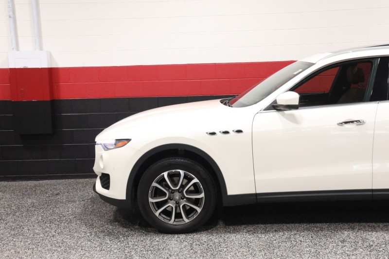 2018 Maserati Levante 4dr Suv in , 