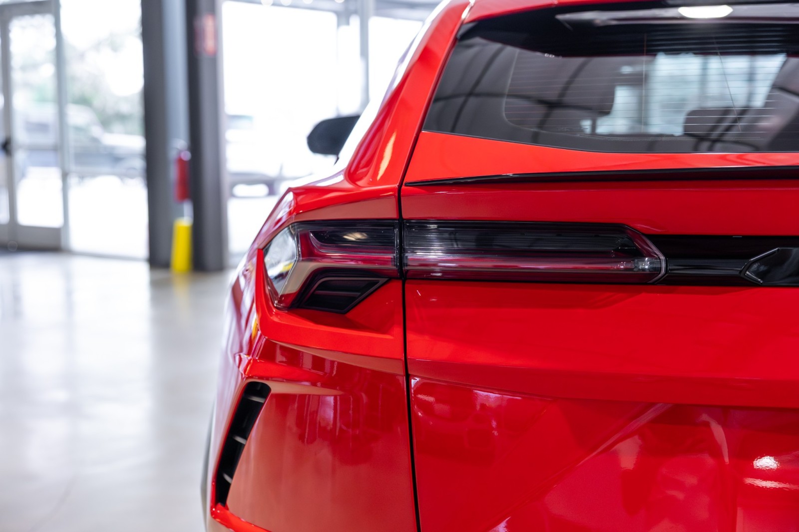 Used Car 2022 Lamborghini Urus  For Sale Under $230,000 In Boerne, Texas