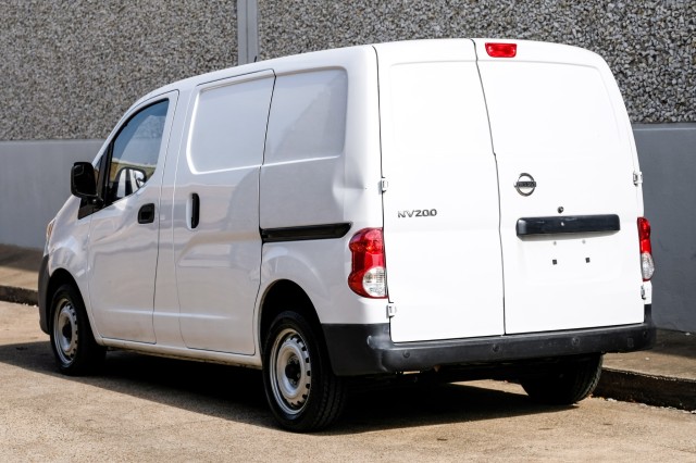 2017 Nissan NV200 Compact Cargo S 14