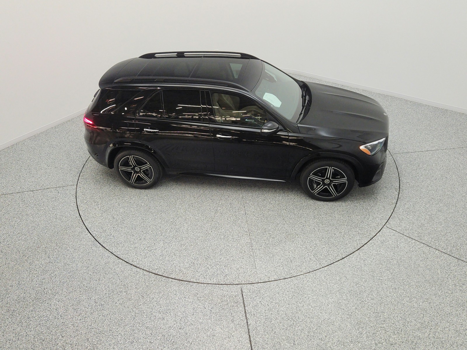 New 2026 Obsidian Black Metallic Mercedes-Benz GLE 450 4MATIC® SUV image 12