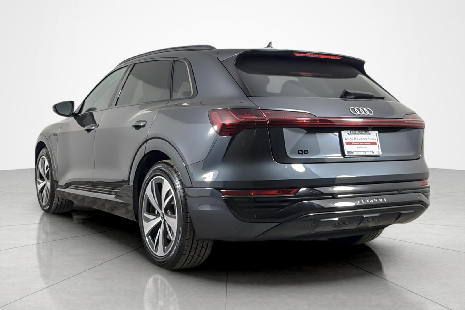 Used 2024 Manhattan Gray Metallic Audi Premium quattro image 3