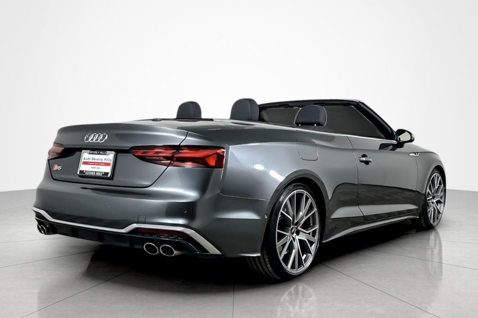 Used 2022 Daytona Gray Pearl Effect/Black Roof Audi Prestige 3.0 TFSI quattro image 5