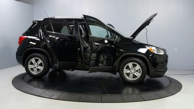 2019 Chevrolet Trax LT 16