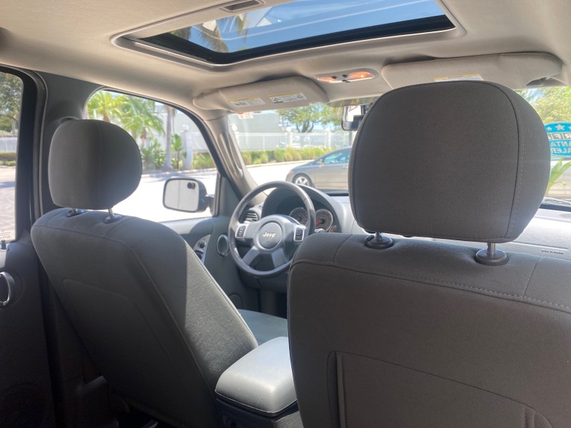 2006 Jeep Liberty 4WD Limited LOW MILES 75,410 in , 