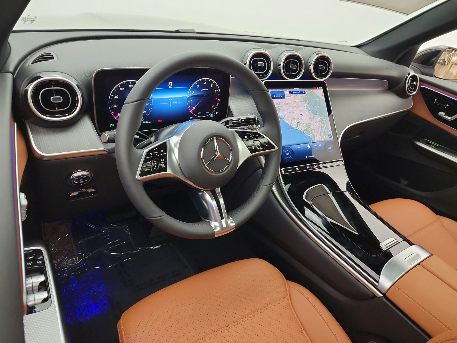 New 2027 Obsidian Black Metallic Mercedes-Benz GLC 300 SUV image 9