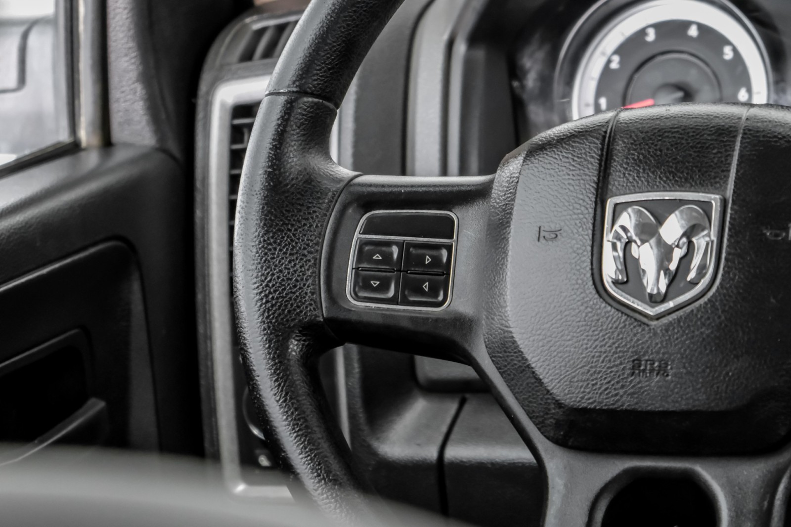 2015 Ram 1500 TRADESMAN CREW CAB 4WD AUTOMATIC CRUISE CONTROL TO 19
