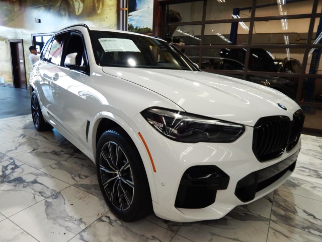 2023 BMW X5 xDrive40i AWD in Springfield, New Jersey