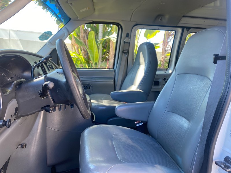 2003 Ford Econoline Cargo Van E 250 SUPER CARGO LOW MILES 67,419 in , 