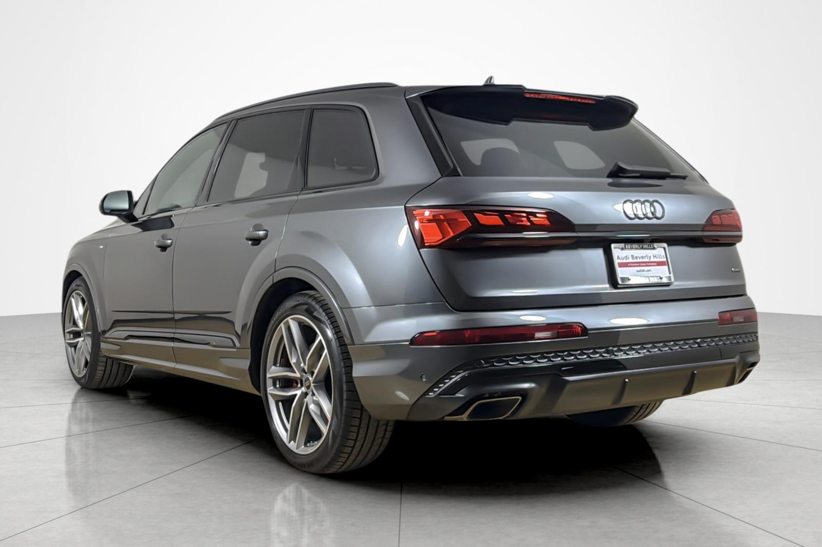 New 2026 Daytona Gray Pearl Effect Audi Prestige 55 quattro *Ltd Avail* image 4