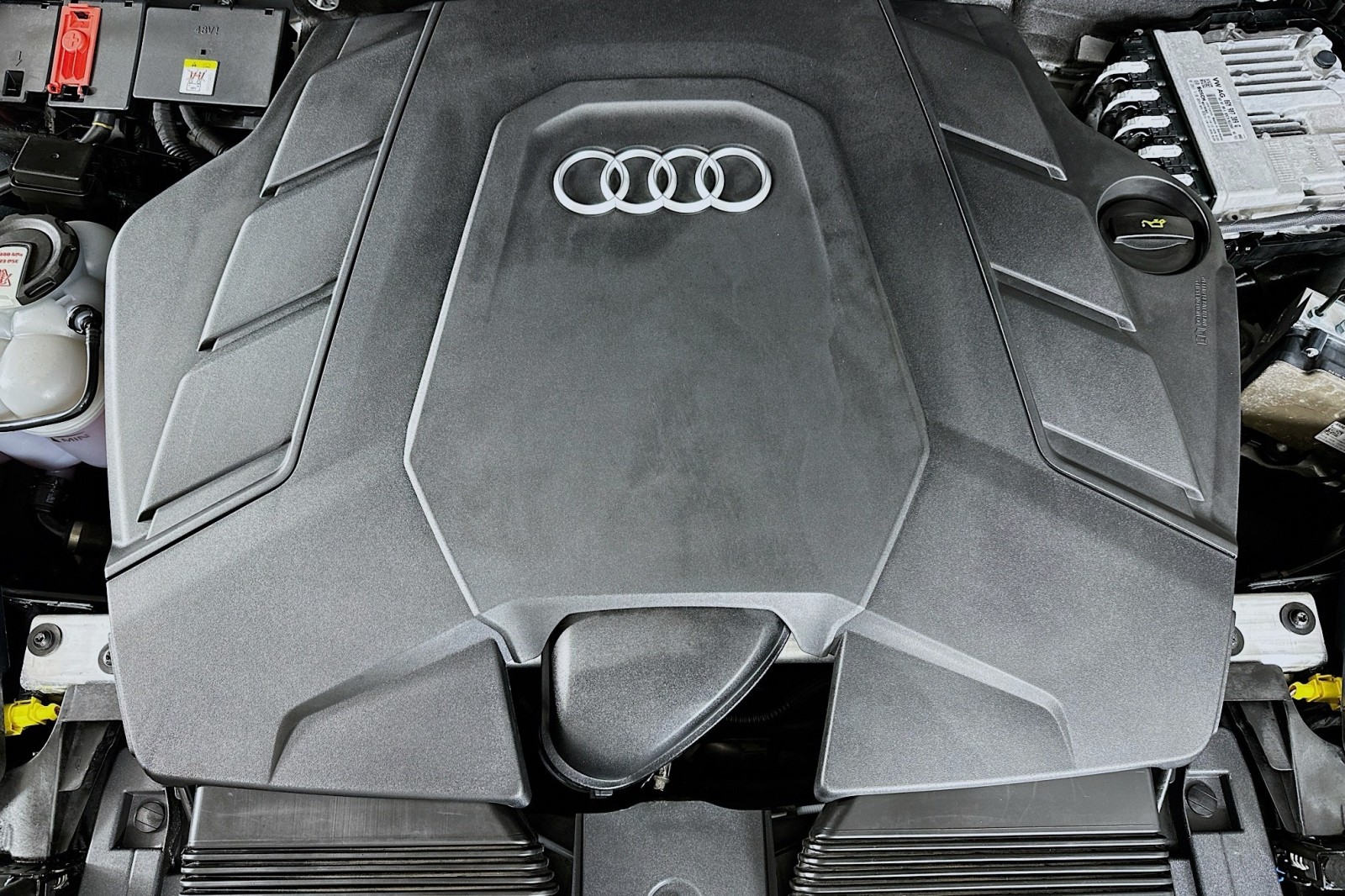 Used 2022 Daytona Gray Pearl Effect Audi Premium Plus image 13