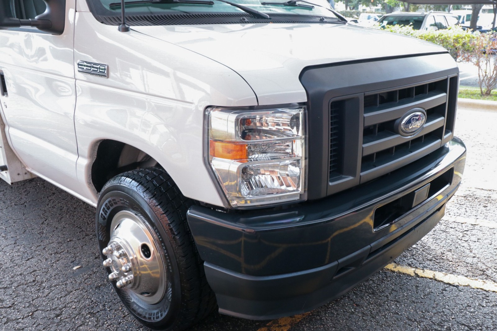 Used Car 2023 Ford E-series Cutaway  For Sale Under $35,000 In Austin, Texas