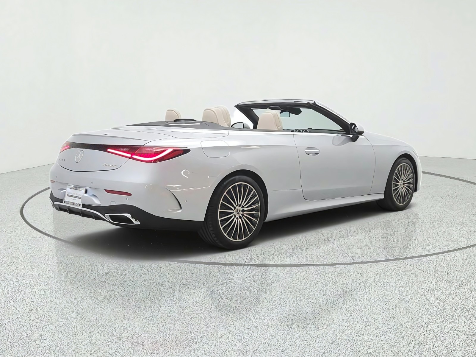 New 2027 Cirrus Silver Metallic Mercedes-Benz CLE 300 4MATIC® Cabriolet image 5