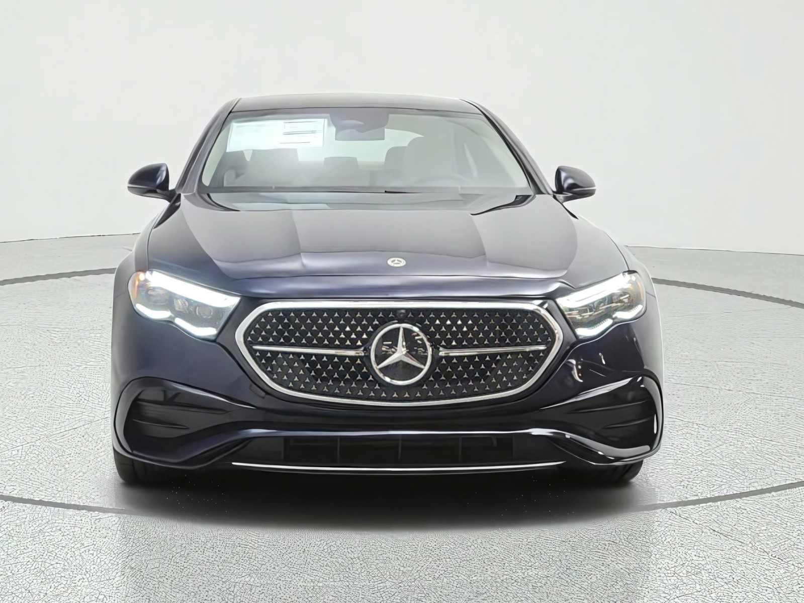 New 2027 Nautical Blue Metallic Mercedes-Benz E 350 RWD Sedan image 2