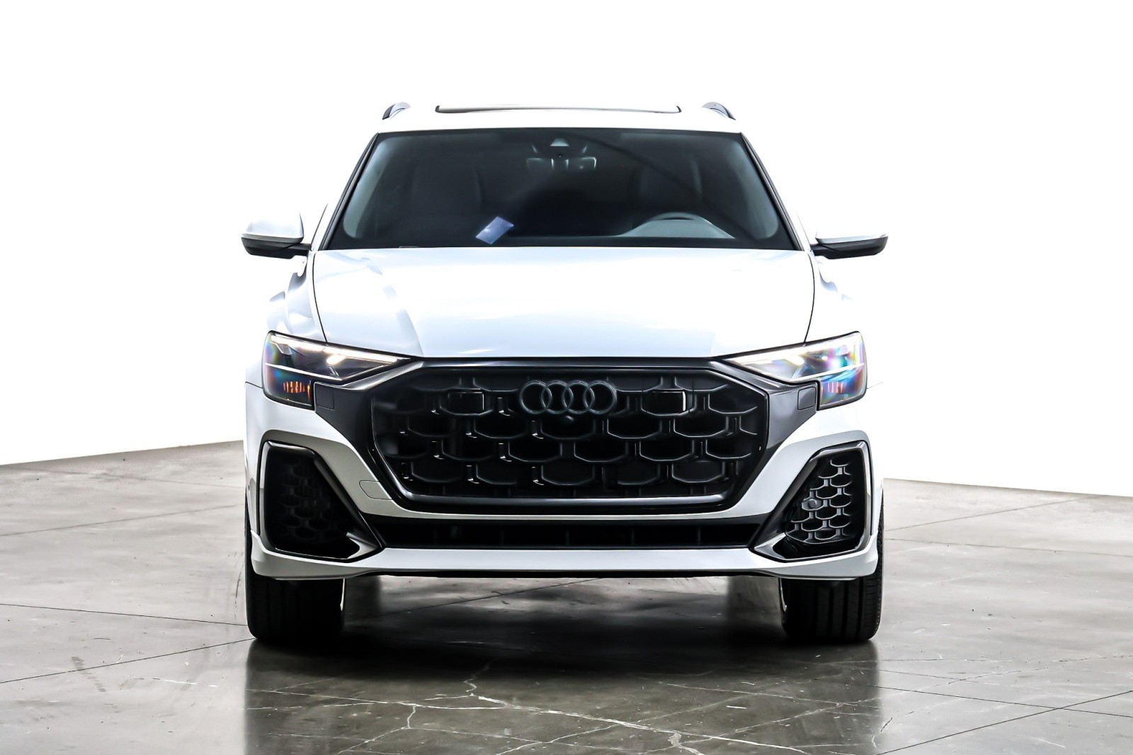 Used 2024 Glacier White Metallic Audi Premium Plus 55 TFSI quattro image 4