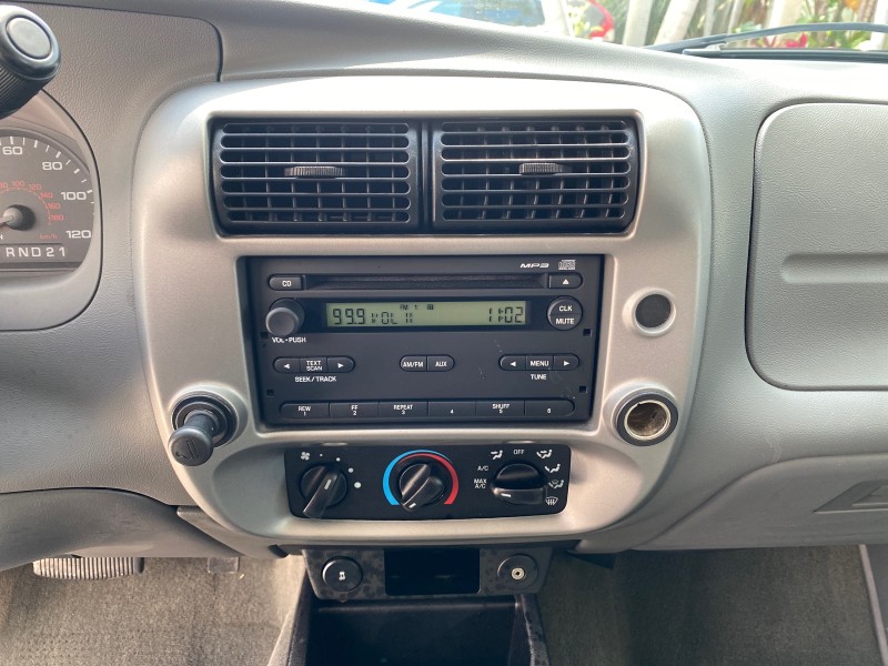 2011 Ford Ranger XLT LOW MILES 44,686 in ,