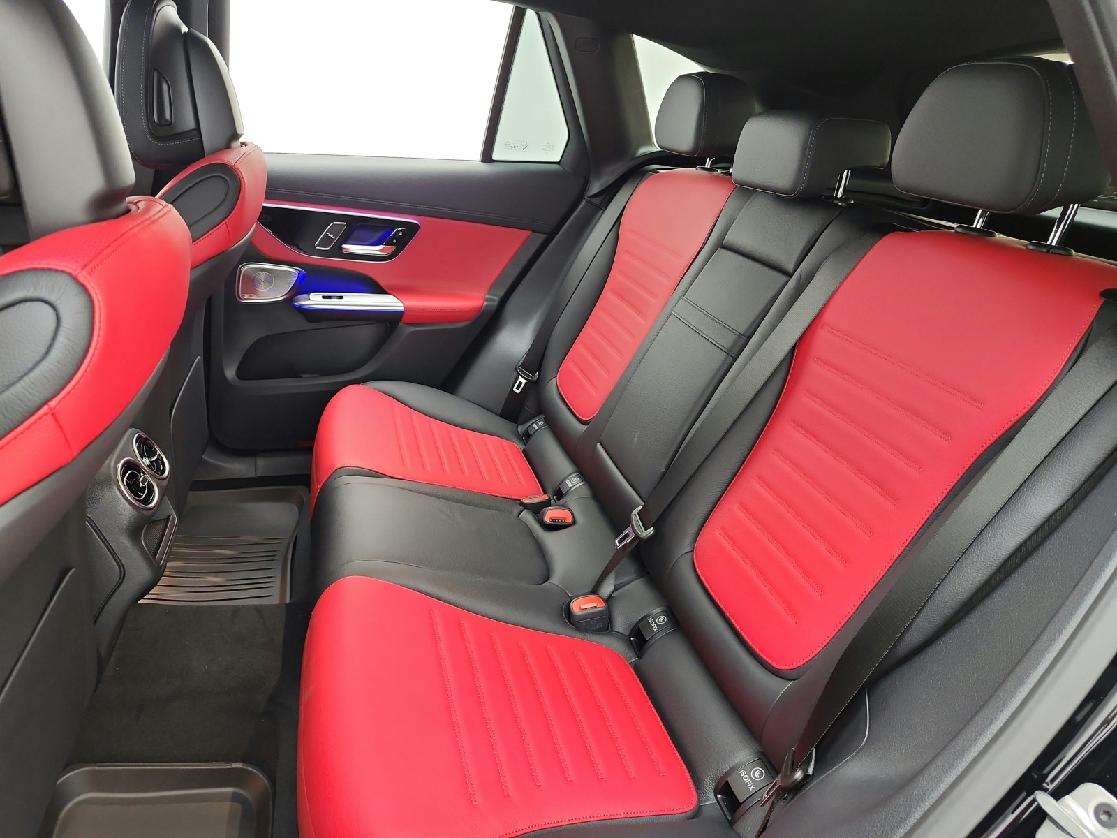 New 2026 Black Mercedes-Benz GLC 300 SUV image 11
