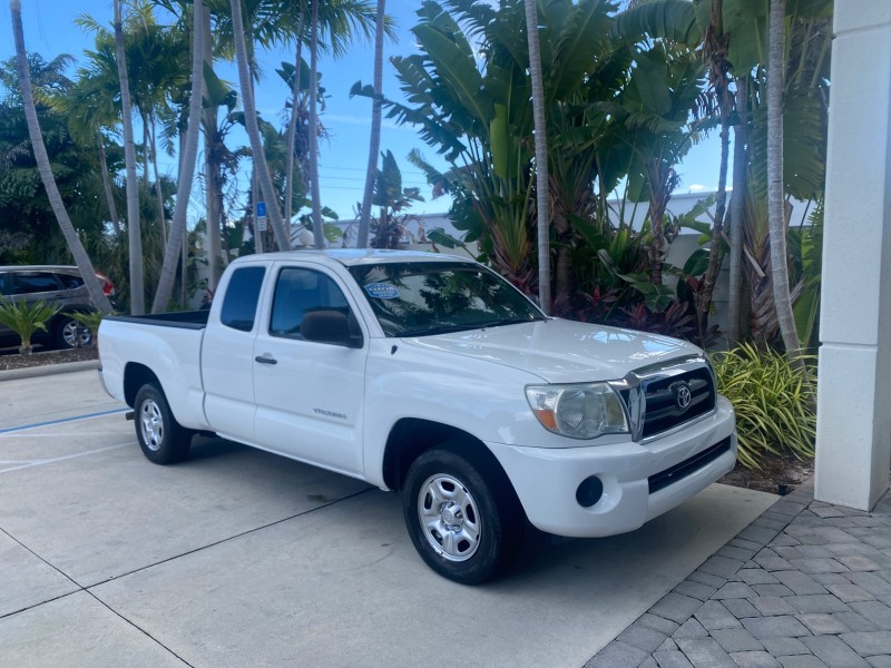 2005 Toyota Tacoma LOW MILES 58,735 X CAB in , 
