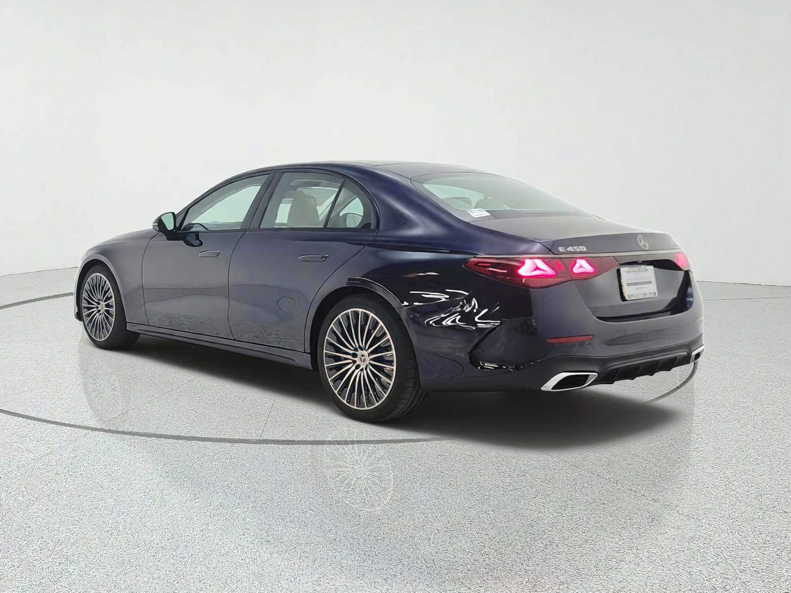 New 2027 Nautical Blue Metallic Mercedes-Benz E 450 4MATIC® Sedan image 7