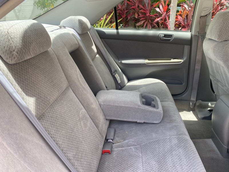2003 Toyota Camry LE LOW MILES 61,005 in , 