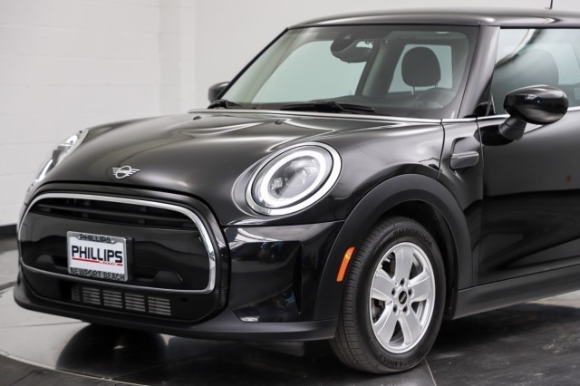 2024 MINI Hardtop 2 Door Cooper 9